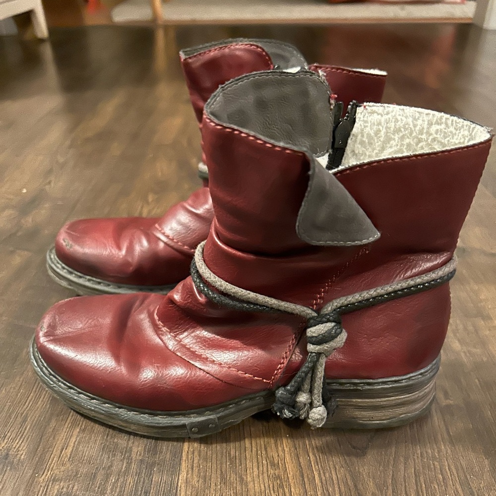 Rieker boot